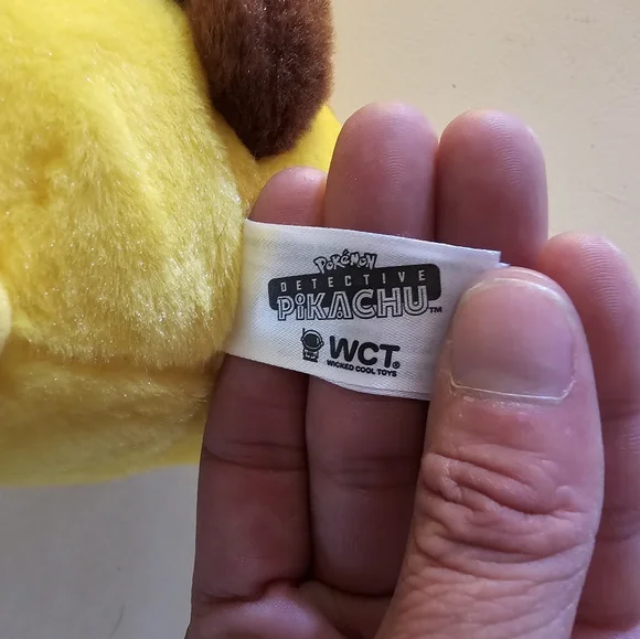 Pokemon Detective Pikachu Plush Toy - Picture 6 of 6